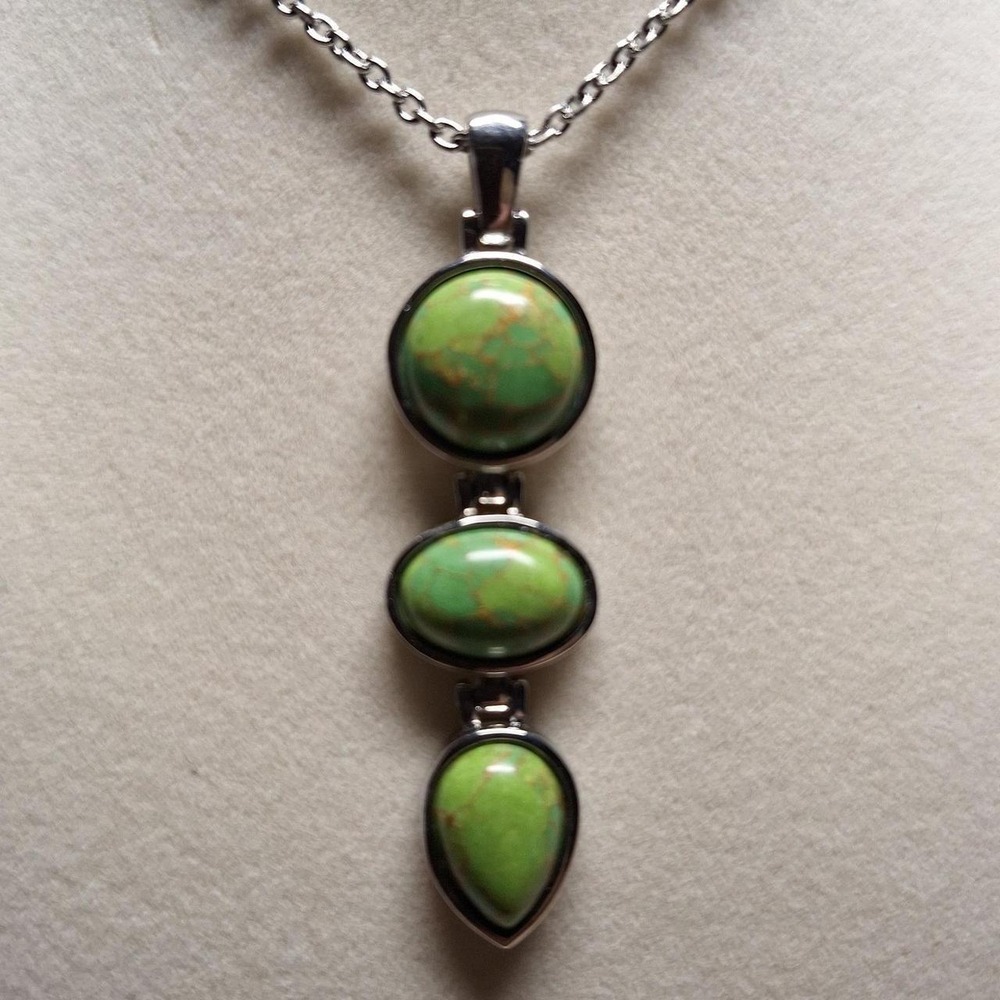 Mohave green turquoise pendant three stones stainless steel